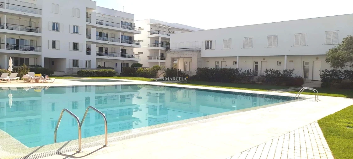 Apartamento T2 para Arrendamento férias em Lagos (São Sebastião e Santa Maria) Foto 4