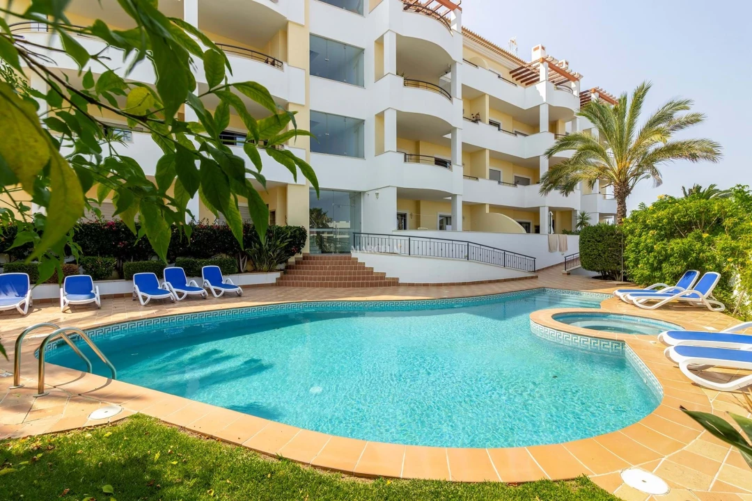 Apartamento T2 para Arrendamento férias em Lagos (São Sebastião e Santa Maria) Foto 2