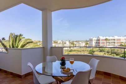 Apartamento T2 para Arrendamento férias em Lagos (São Sebastião e Santa Maria)