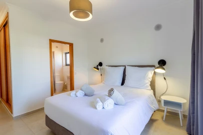 Apartamento T2 para Arrendamento férias em Lagos (São Sebastião e Santa Maria)