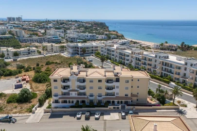 Apartamento T2 para Arrendamento férias em Lagos (São Sebastião e Santa Maria)