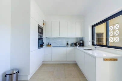 Apartamento T2 para Arrendamento férias em Lagos (São Sebastião e Santa Maria)