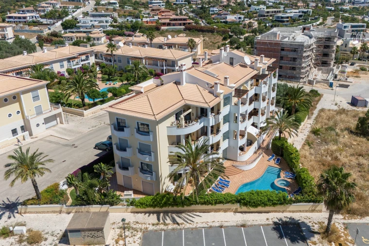 Apartamento T2 para Arrendamento férias em Lagos (São Sebastião e Santa Maria) Foto 48