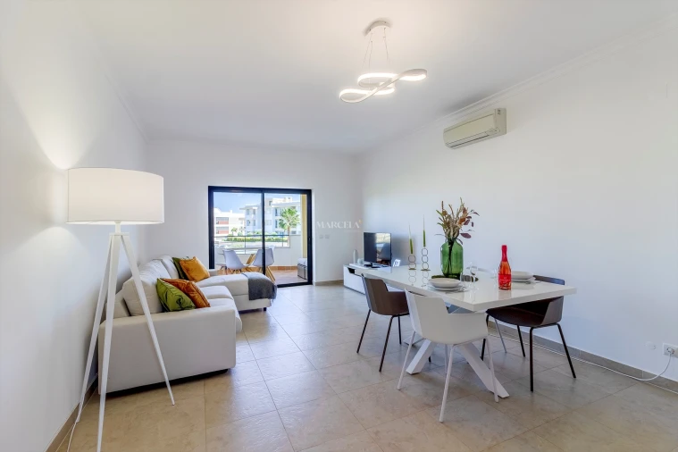 Apartamento T2 para Arrendamento férias em Lagos (São Sebastião e Santa Maria) Foto 4