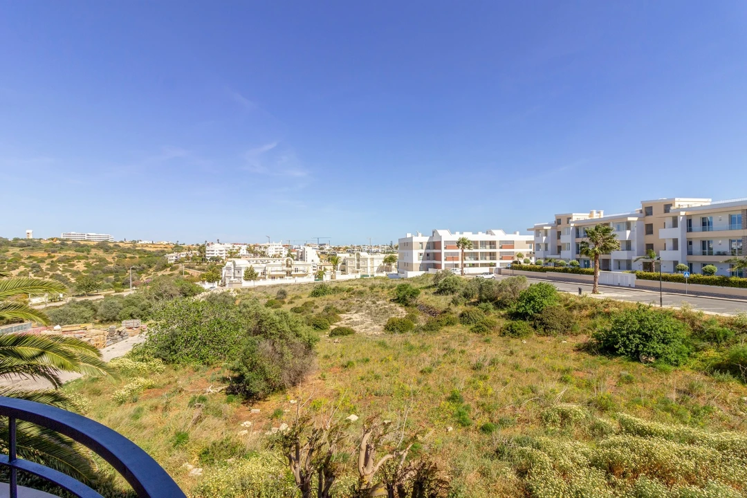 Apartamento T2 para Arrendamento férias em Lagos (São Sebastião e Santa Maria) Foto 41