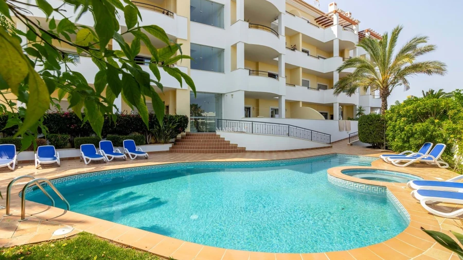 Apartamento T2 para Arrendamento férias em Lagos (São Sebastião e Santa Maria)