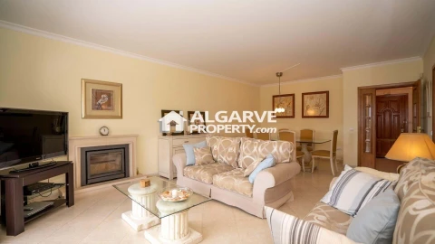 Apartamento T4 para Venda em Quarteira