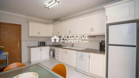 Apartamento T4 para Venda em Quarteira