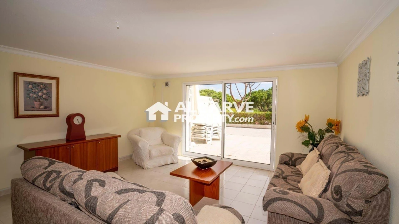 Apartamento T4 para Venda em Quarteira Foto 19