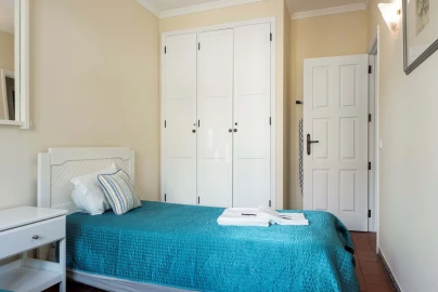 Apartamento T2 para Arrendamento férias em Quarteira