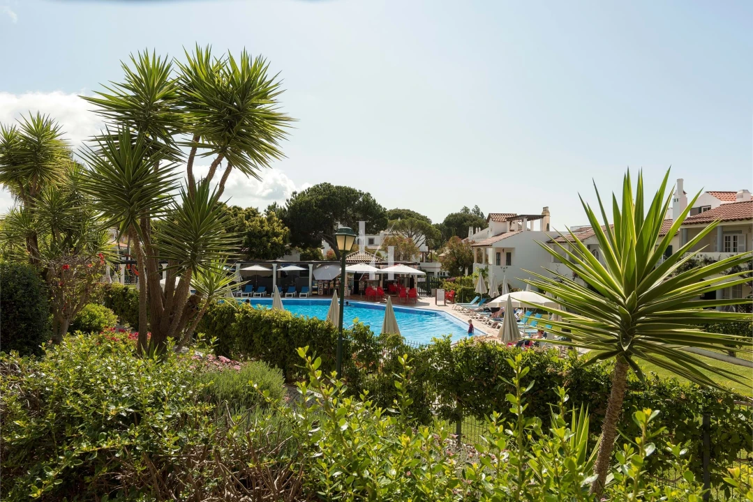 Apartamento T2 para Arrendamento férias em Quarteira Foto 5