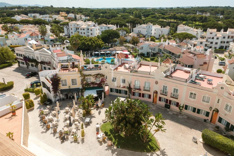 Apartamento T2 para Arrendamento férias em Quarteira Foto 21