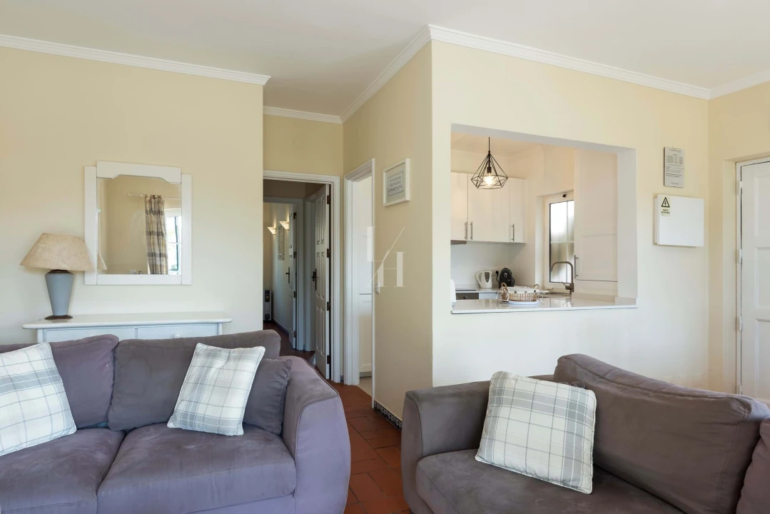 Apartamento T2 para Arrendamento férias em Quarteira Foto 13