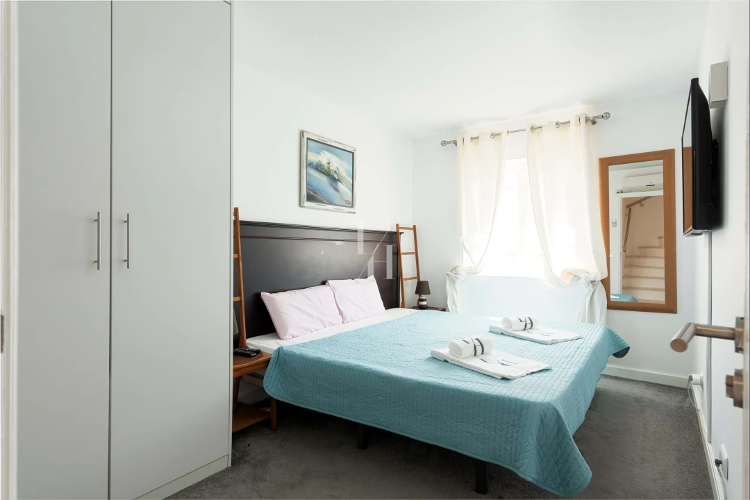 Apartamento T2 para Arrendamento férias em Quarteira Foto 17