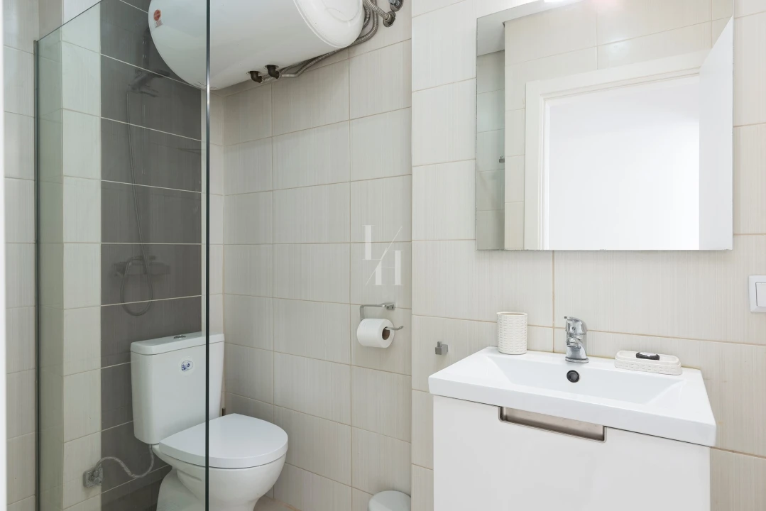 Apartamento T2 para Arrendamento férias em Quarteira Foto 12