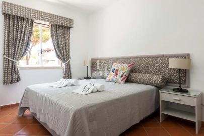 Apartamento T2 para Arrendamento férias em Quarteira