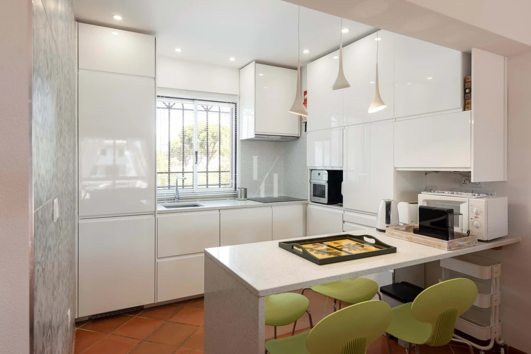 Apartamento T2 para Arrendamento férias em Quarteira Foto 16