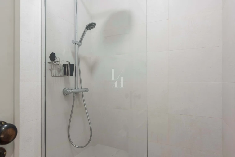 Apartamento T2 para Arrendamento férias em Quarteira Foto 9