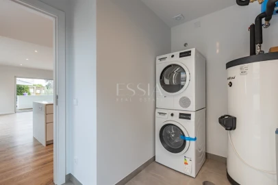 Apartamento T2 para Venda em Ramalde