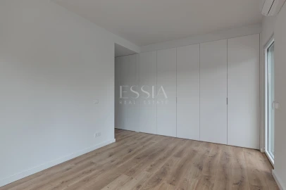 Apartamento T2 para Venda em Ramalde
