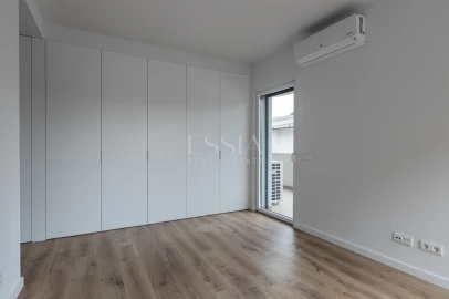 Apartamento T2 para Venda em Ramalde