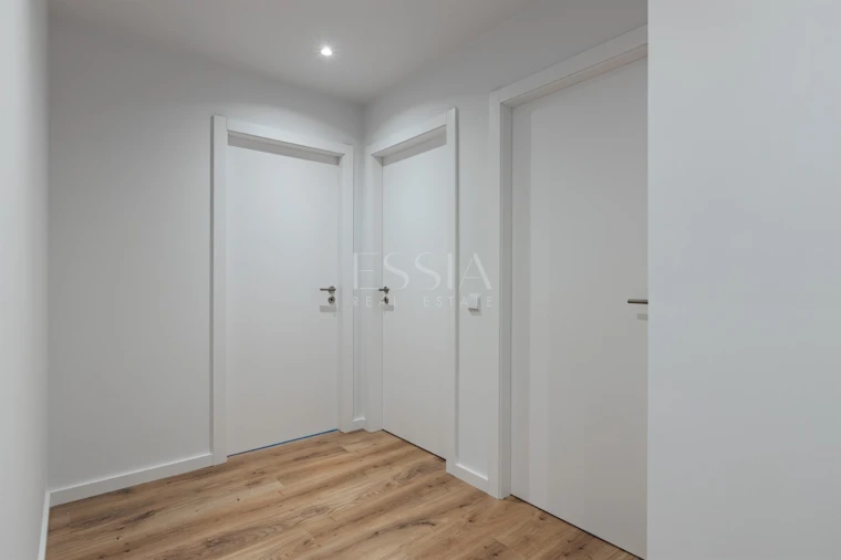 Apartamento T2 para Venda em Ramalde Foto 9
