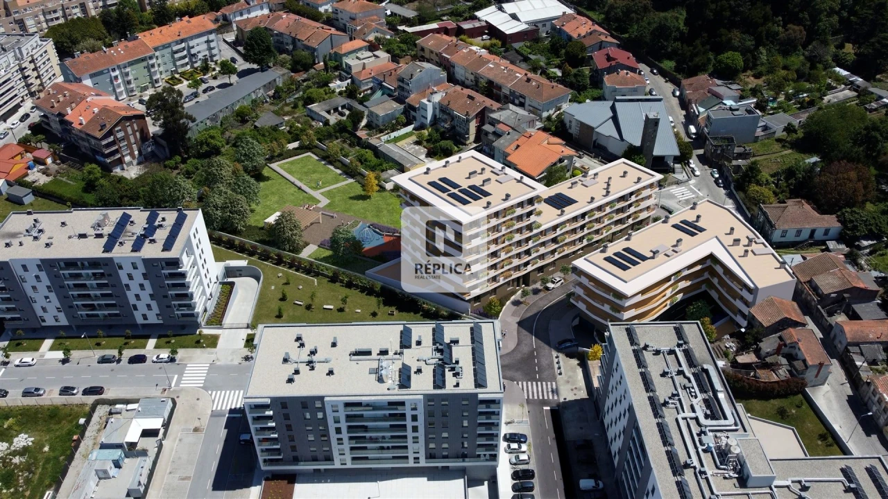 Loja para Venda em Ramalde Foto 6