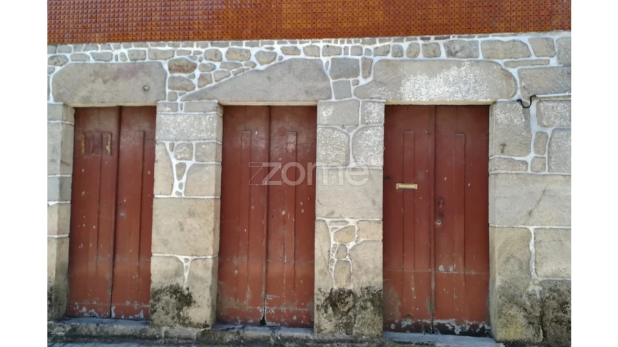 Moradia T7 para Venda em Salzedas Foto 2