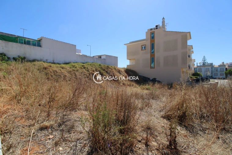 Terreno P/ Prédio para Venda em Estômbar e Parchal Foto 4