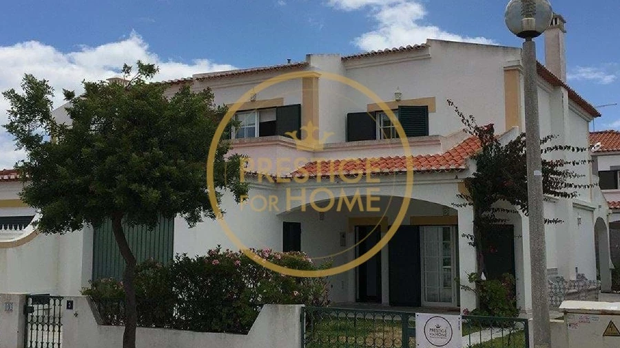 Moradia T3 para Arrendamento férias em Altura