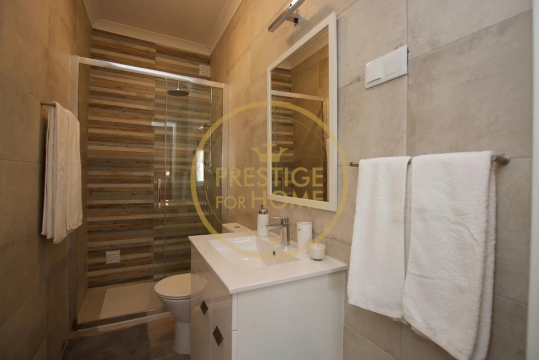 Apartamento T3 para Arrendamento férias em São Bartolomeu de Messines Foto 11