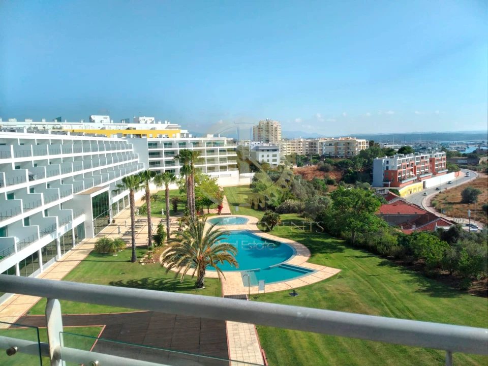 Apartamento T2 para Venda em Portimão Foto 11
