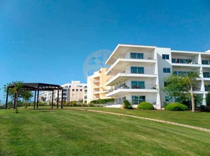 Apartamento T2 para Venda em Portimão Foto 13