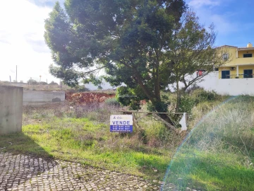 Terreno para Venda em Sesimbra (Castelo)
