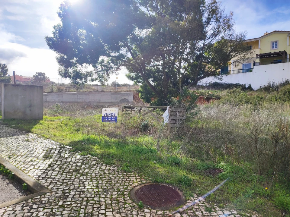 Terreno para Venda em Sesimbra (Castelo) Foto 1