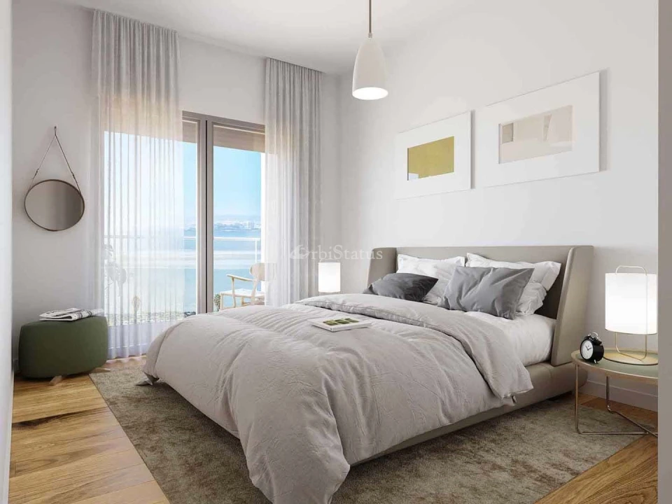 Apartamento T4 para Venda em Seixal Foto 4
