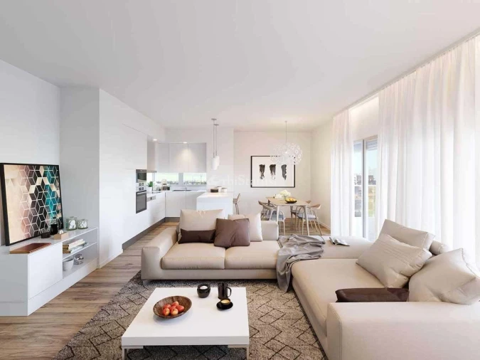 Apartamento T4 para Venda em Seixal Foto 8
