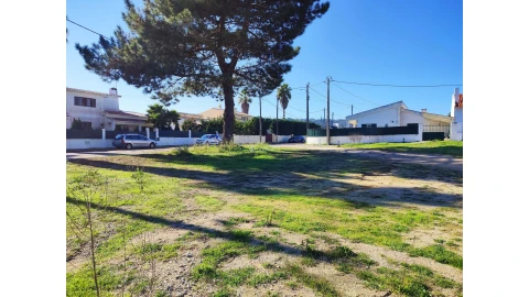 Terreno para Venda em Sesimbra (Castelo)