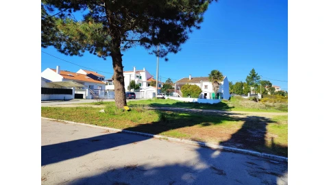 Terreno para Venda em Sesimbra (Castelo)