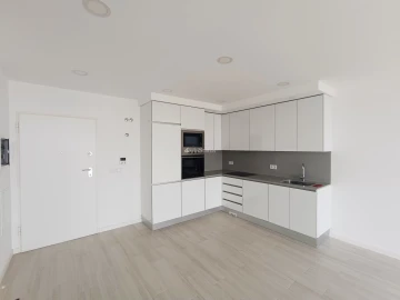 Apartamento T1 para Venda em Sesimbra (Santiago)