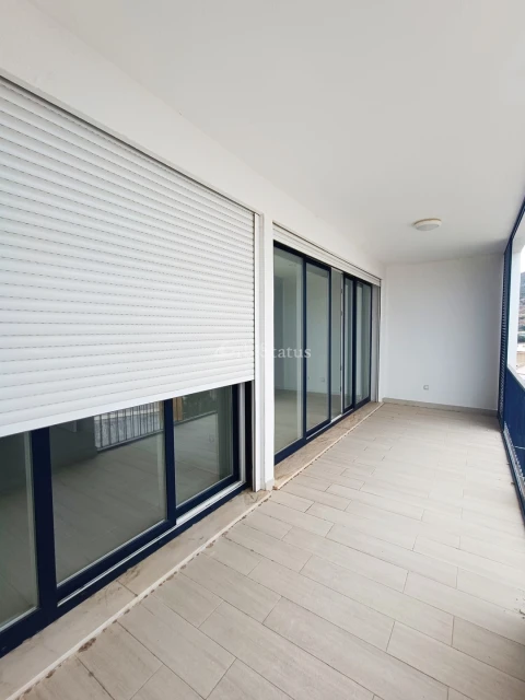 Apartamento T1 para Venda em Sesimbra (Santiago)
