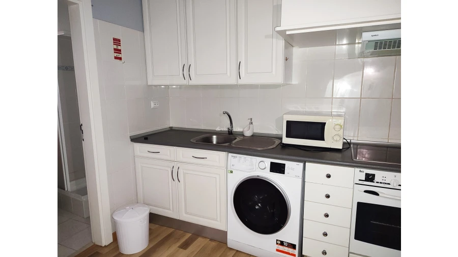 Apartamento T2 para Venda em Sesimbra (Santiago) Foto 3