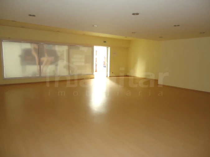 Loja para Venda em Samora Correia Foto 3