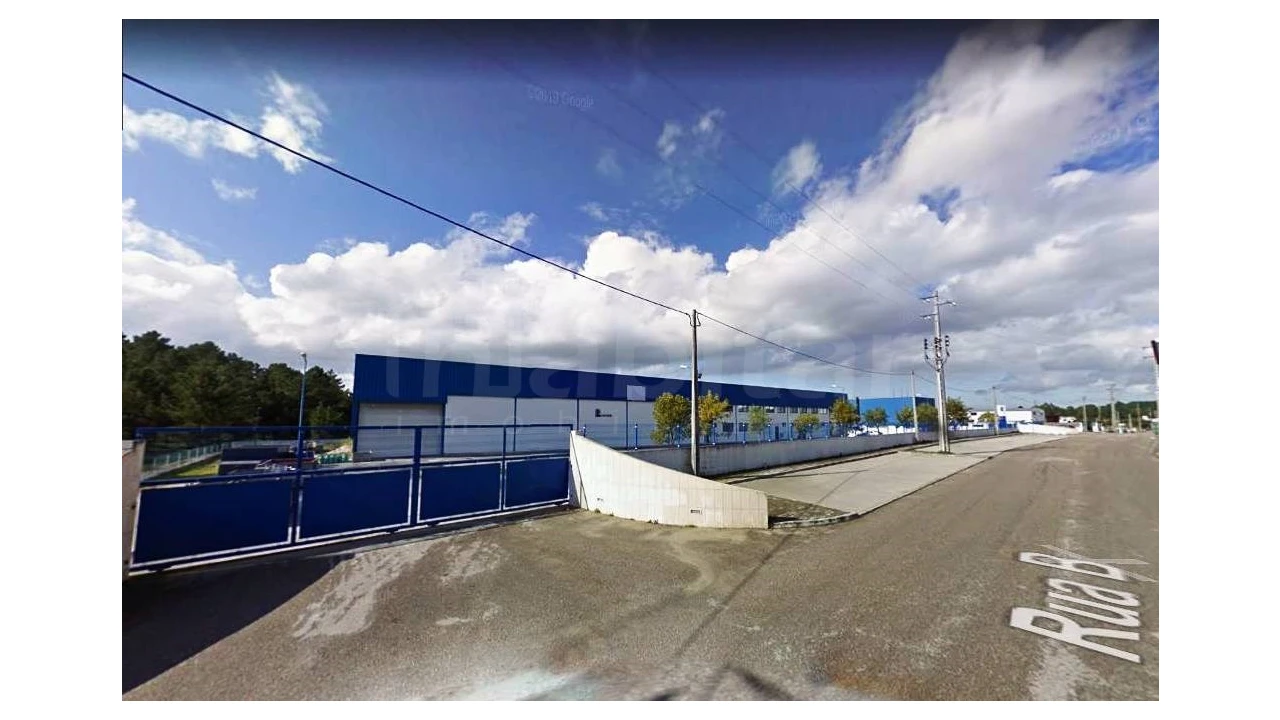 Armazém para Venda em Muge Foto 1