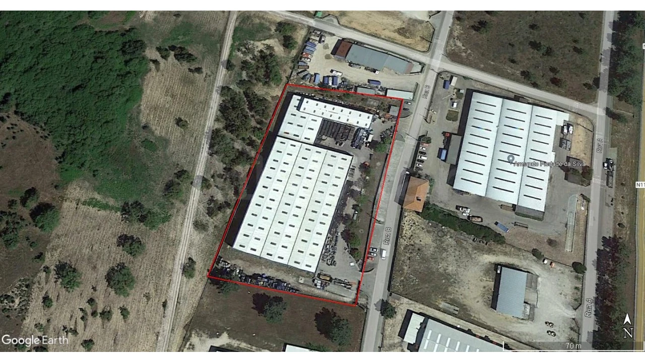 Armazém para Venda em Muge Foto 3