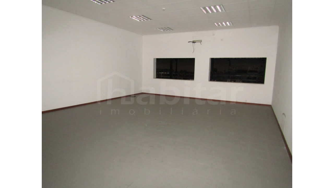 Armazém para Venda em Muge Foto 20