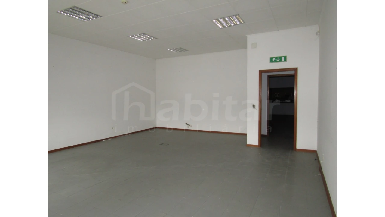 Armazém para Venda em Muge Foto 22