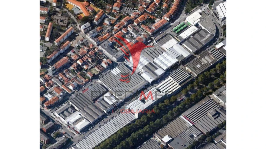 Garagem para Venda em Ramalde Foto 3