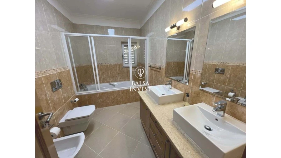 Moradia T6 para Venda em Tavira (Santa Maria e Santiago) Foto 34