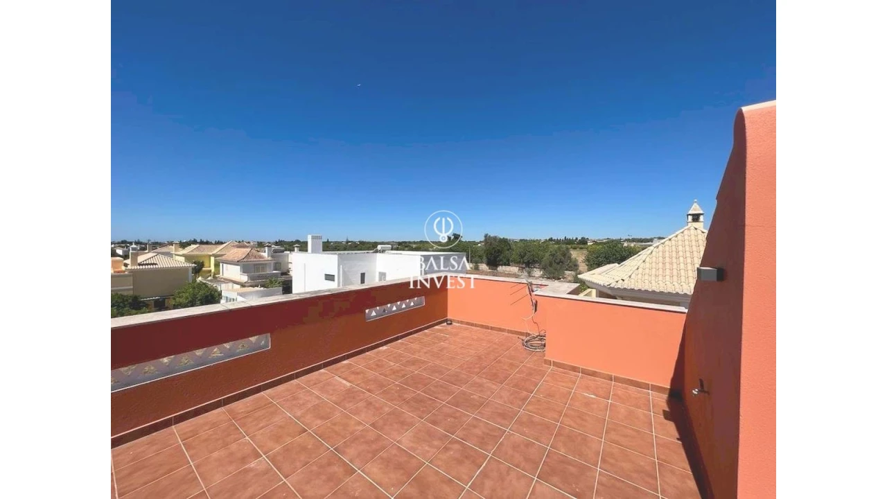 Moradia T6 para Venda em Tavira (Santa Maria e Santiago) Foto 5